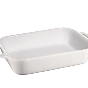 Staub Ceramic Rectangular 2.5QT Baking Dish- White
